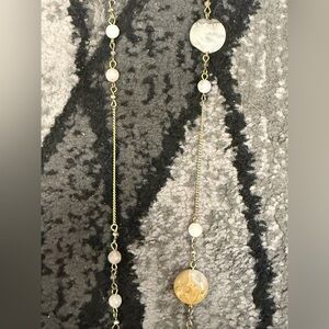 NWT! Velvet Gold tone Necklace w/Natural stones on necklace & gold earrings.